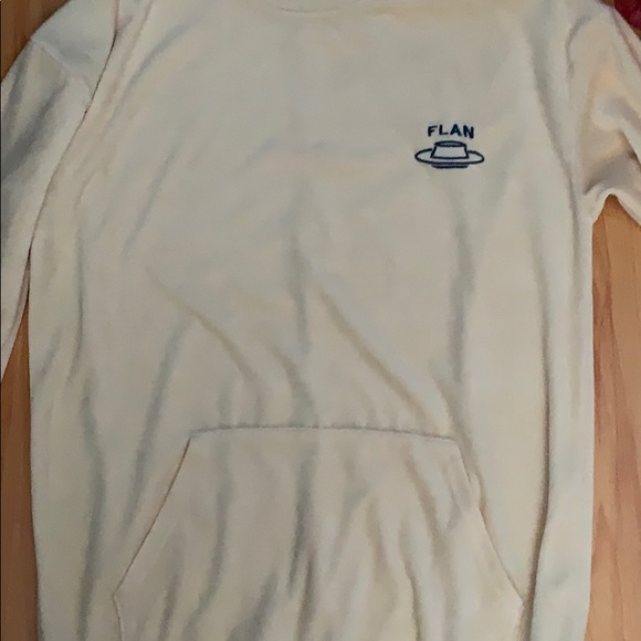 Cute sweater (Flan Labs) - Picture 3 of 5